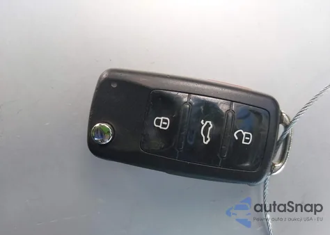 2016 Volkswagen Passat 1.8T Se из США, поврежденный, VIN 1VWBT7A34GC002468